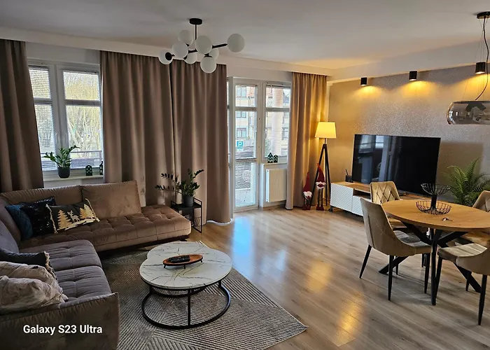 Apartament W Centrum Z Widokiem Na Jeziorko