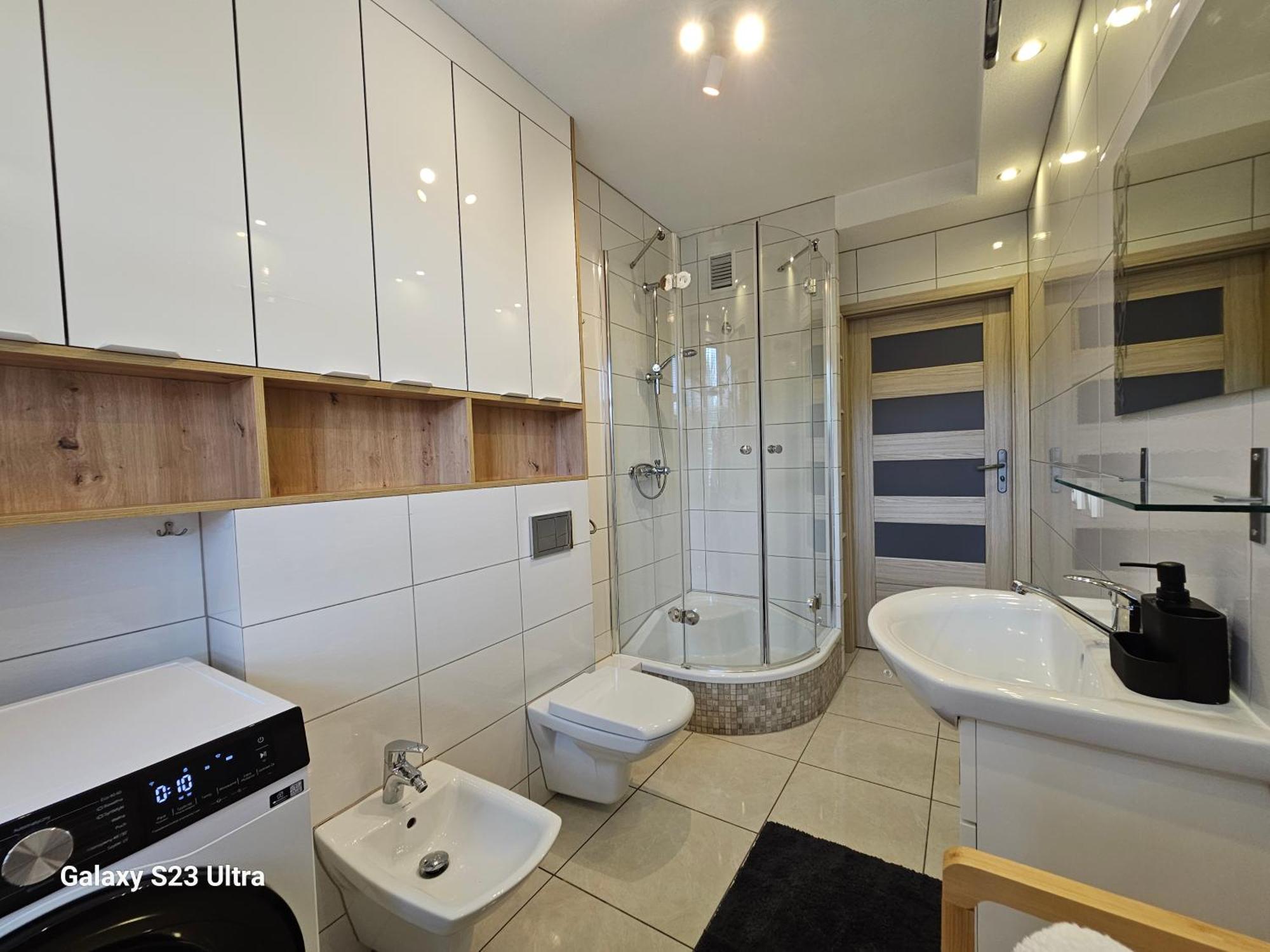 W Centrum Z Widokiem Na Jeziorko Apartment