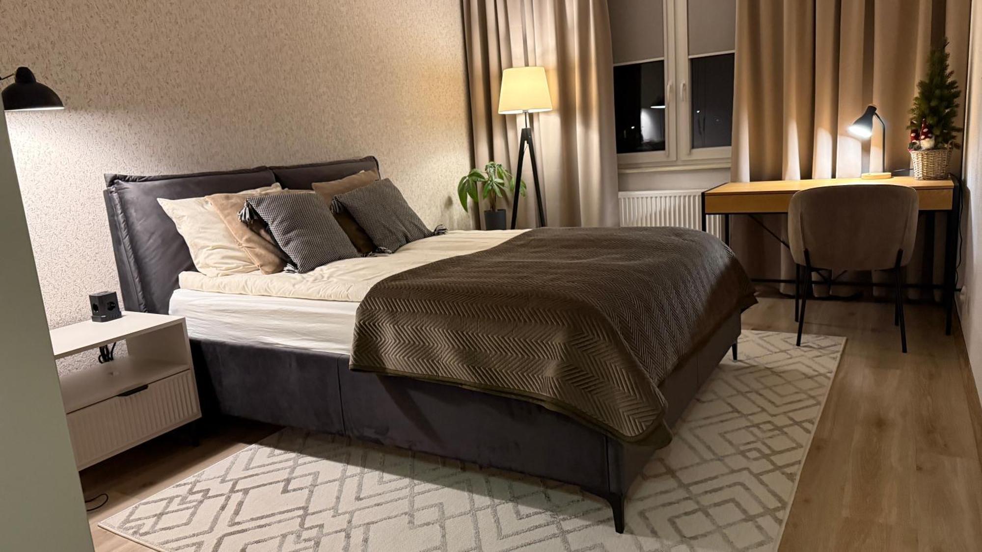 Apartment W Centrum Z Widokiem Na Jeziorko